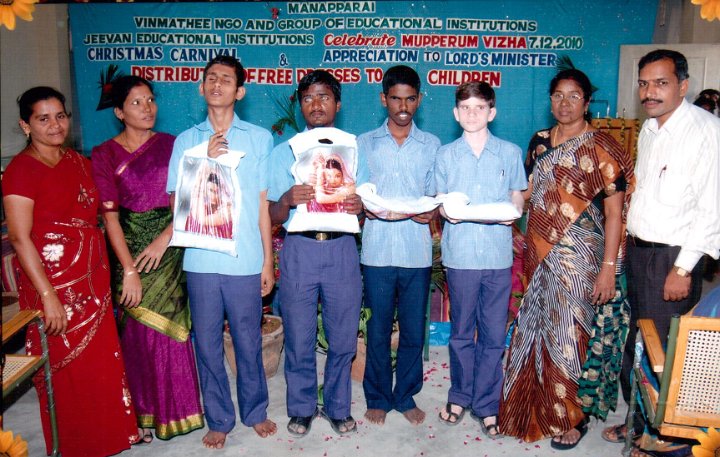 distribution of free dress to differently abled students.jpg
